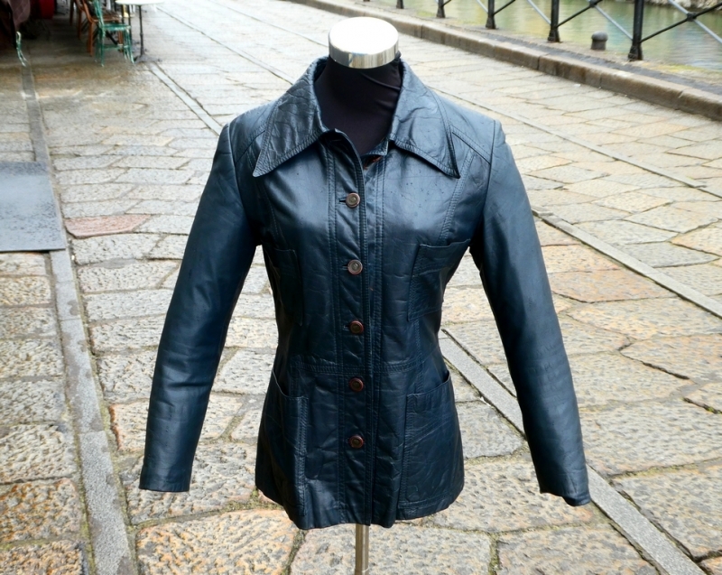 Blue vintage leather jacket woman size S