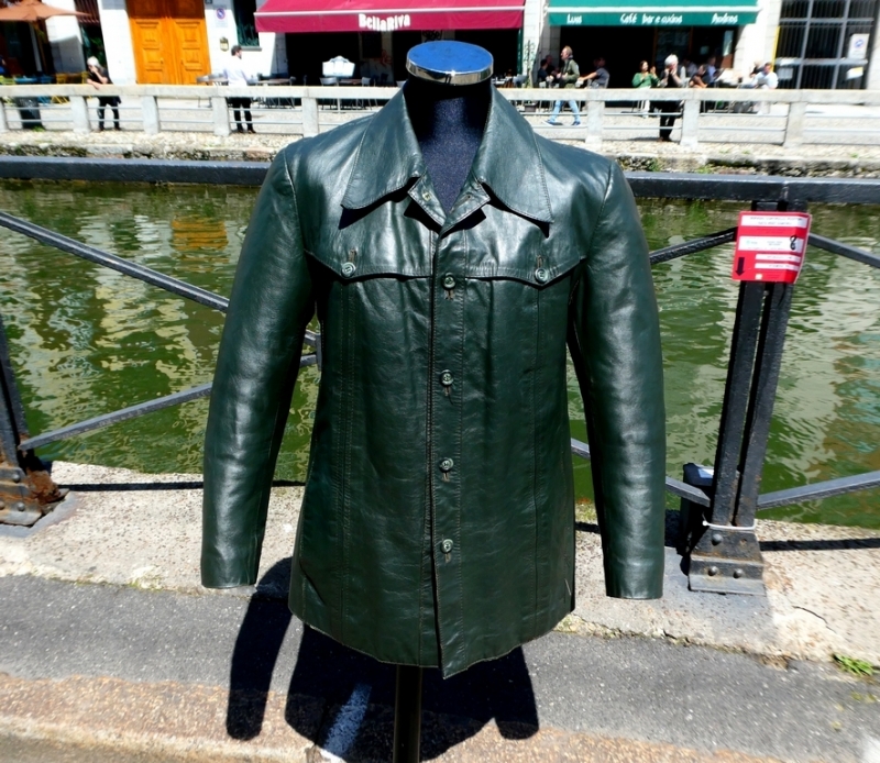 Green leather jacket vintage size XL