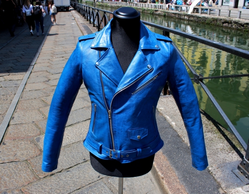Blu leather jacket size L 
