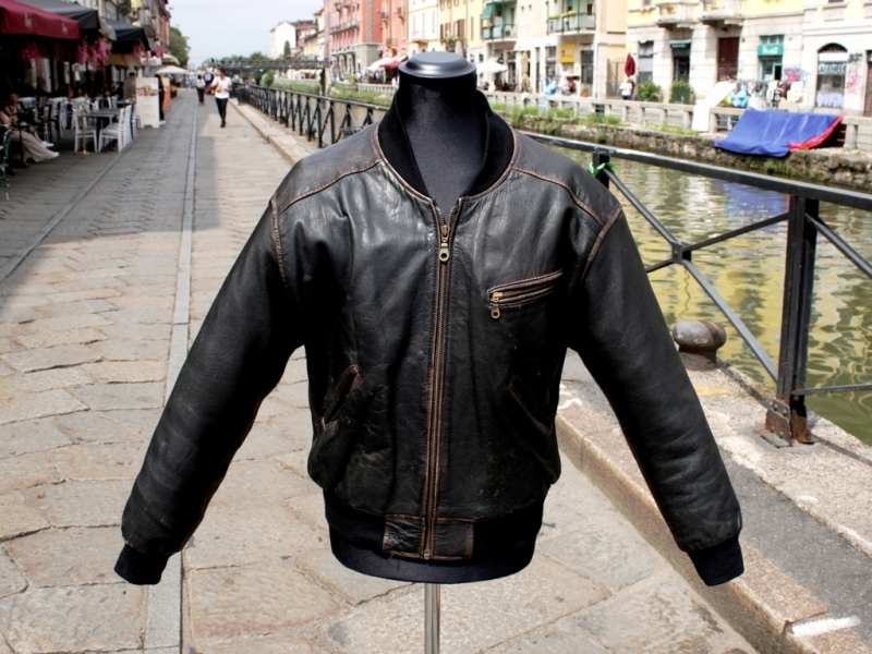 Bomber vintage leather jacket size L 