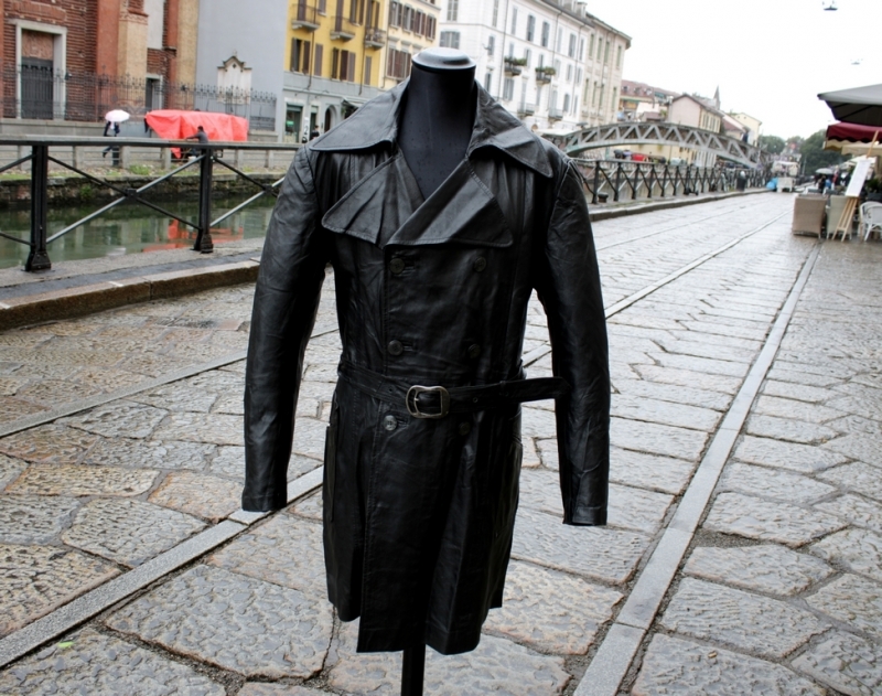 Cappotto trench pelle doppiopetto vintage nero tag