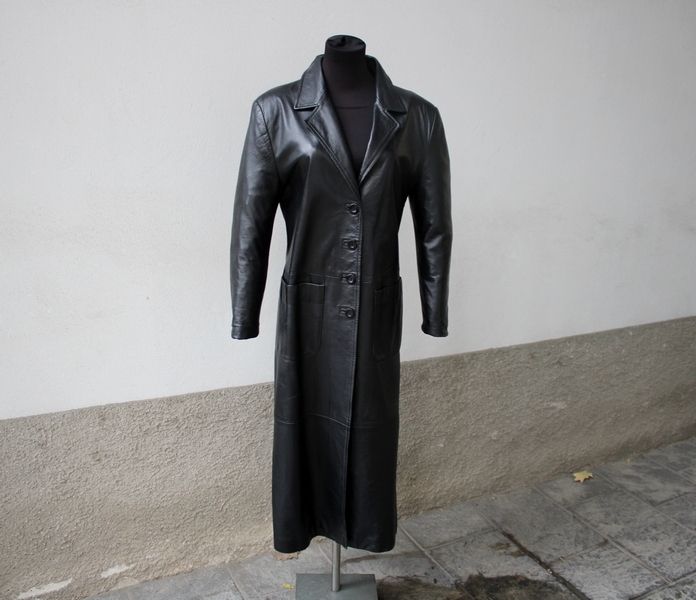 Vintage long leather coat size 44