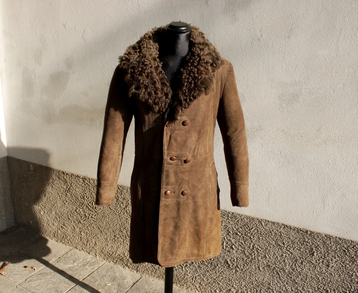 Vintage thick fur shearling coat size ML