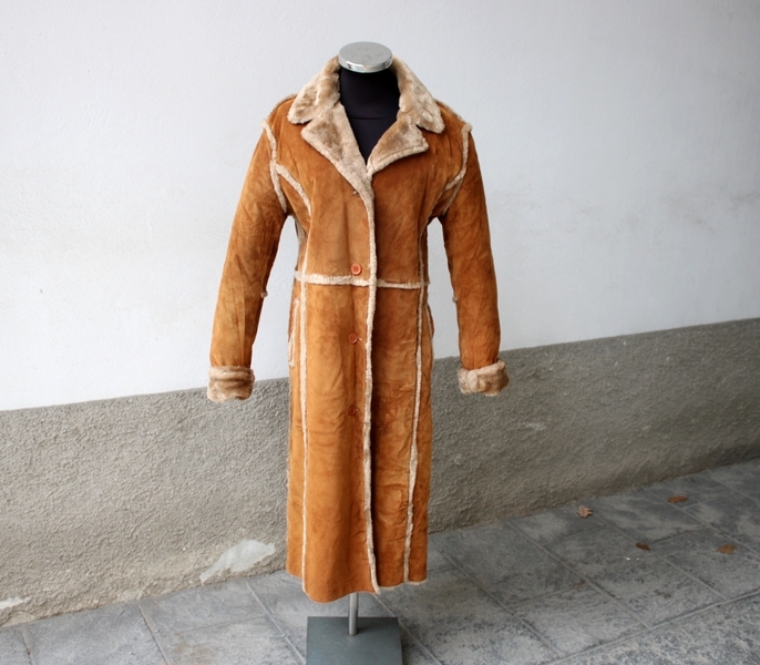 Cappotto pelle anni 70 scamosciato donna interno i