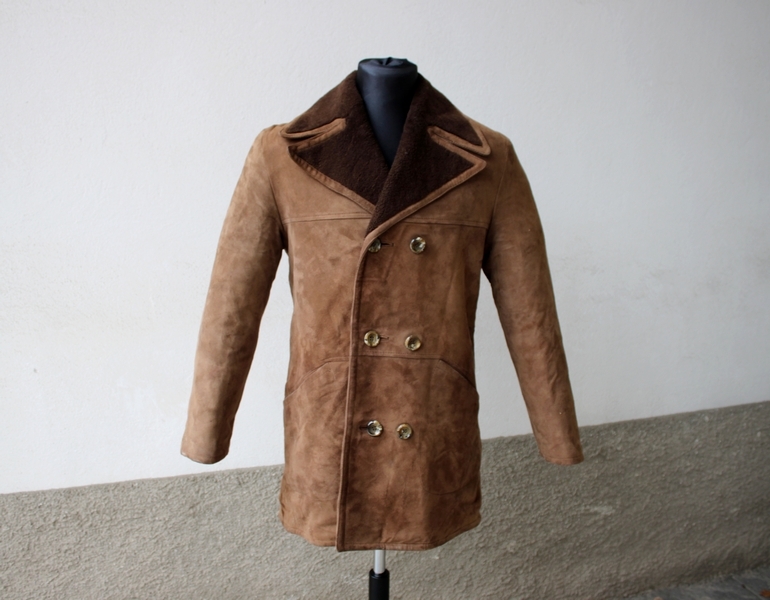 Cappotto pelle scamosciato imbottito vintage tagli