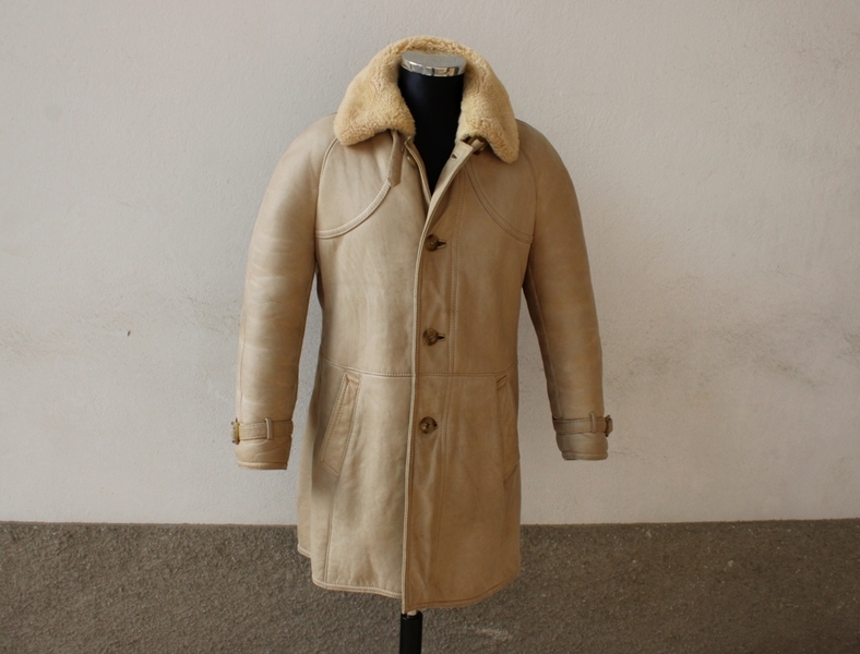 Vintage shearling coat single breasted size L MEN